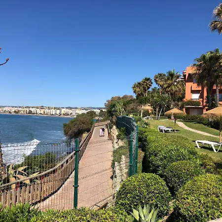 Casa De Dolores Estepona Exterior photo
